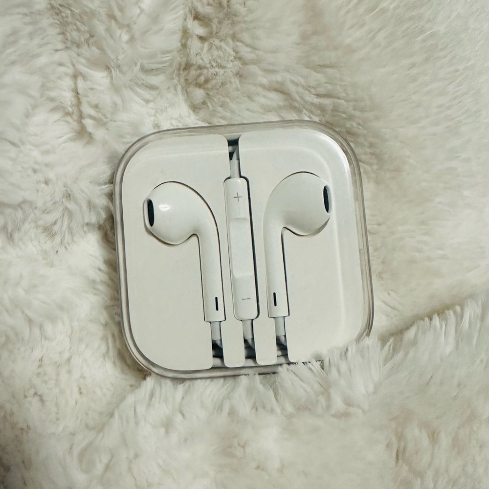 Apple EarPods